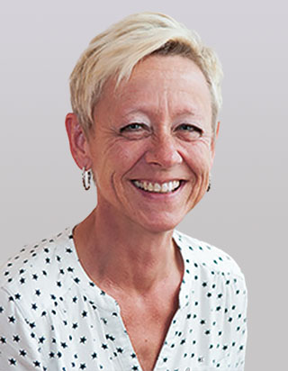 Porträtbild Anja Peter